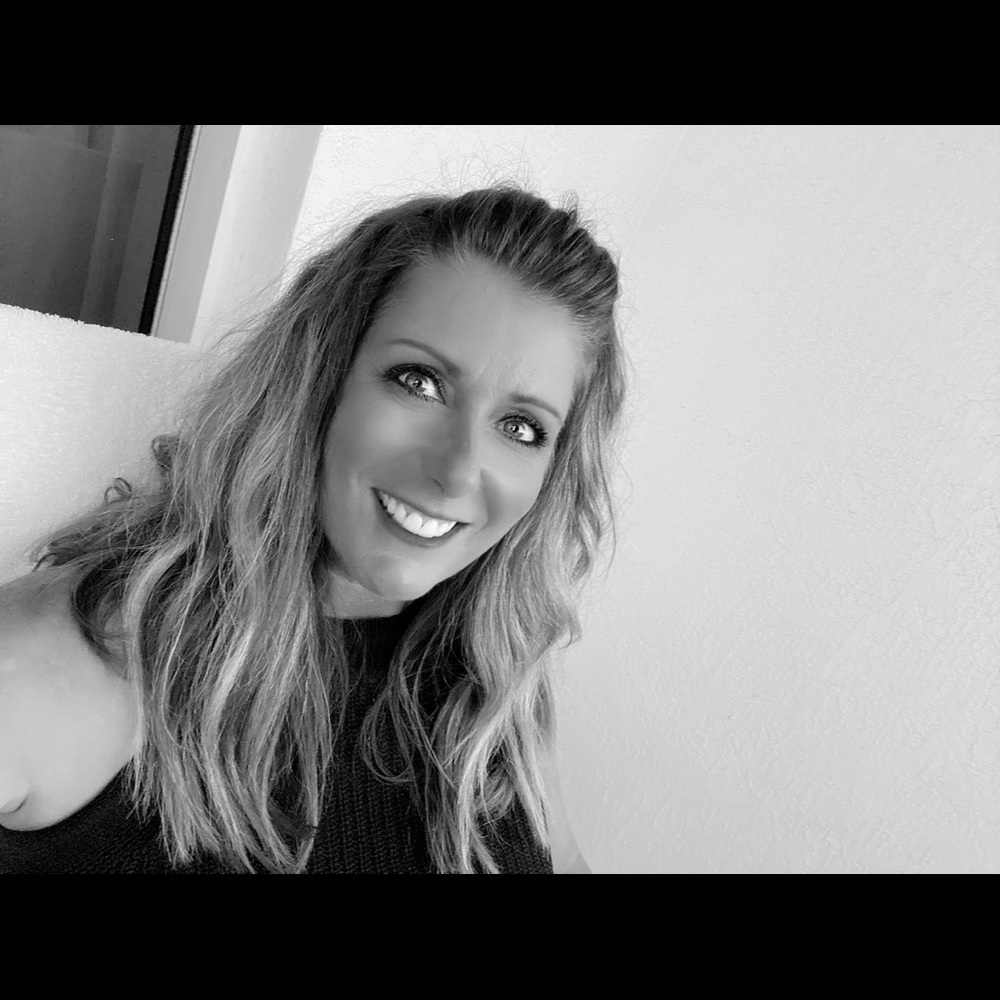 Meet your Posher, Marnie